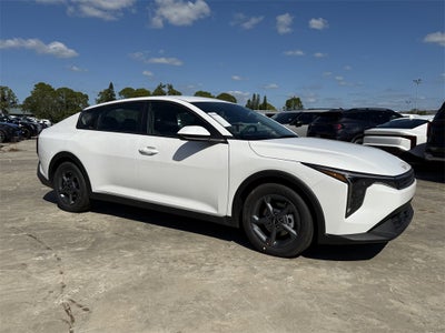2025 Kia K4 LXS
