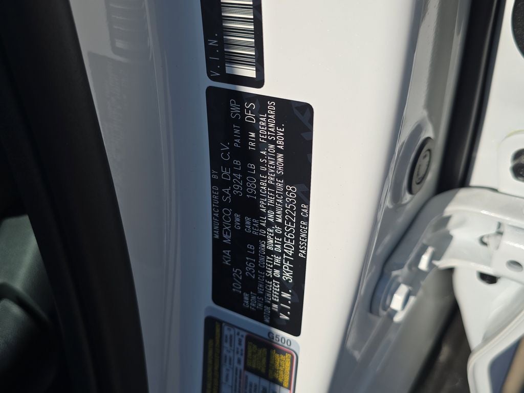 2025 Kia K4 LXS