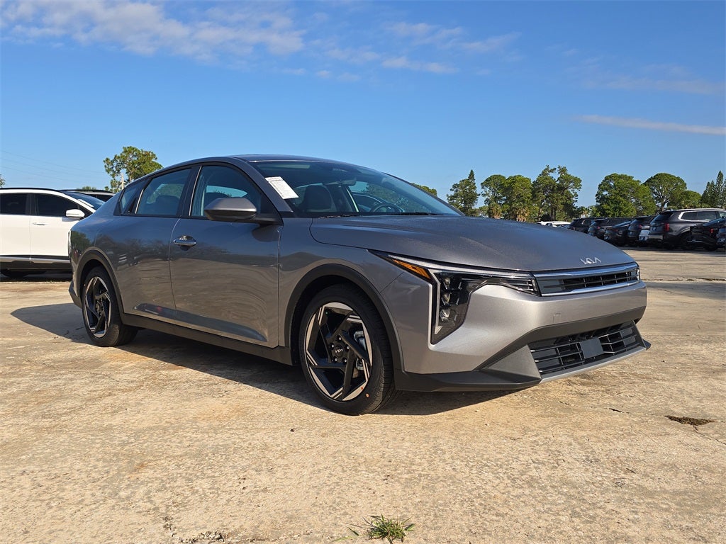 2025 Kia K4 EX