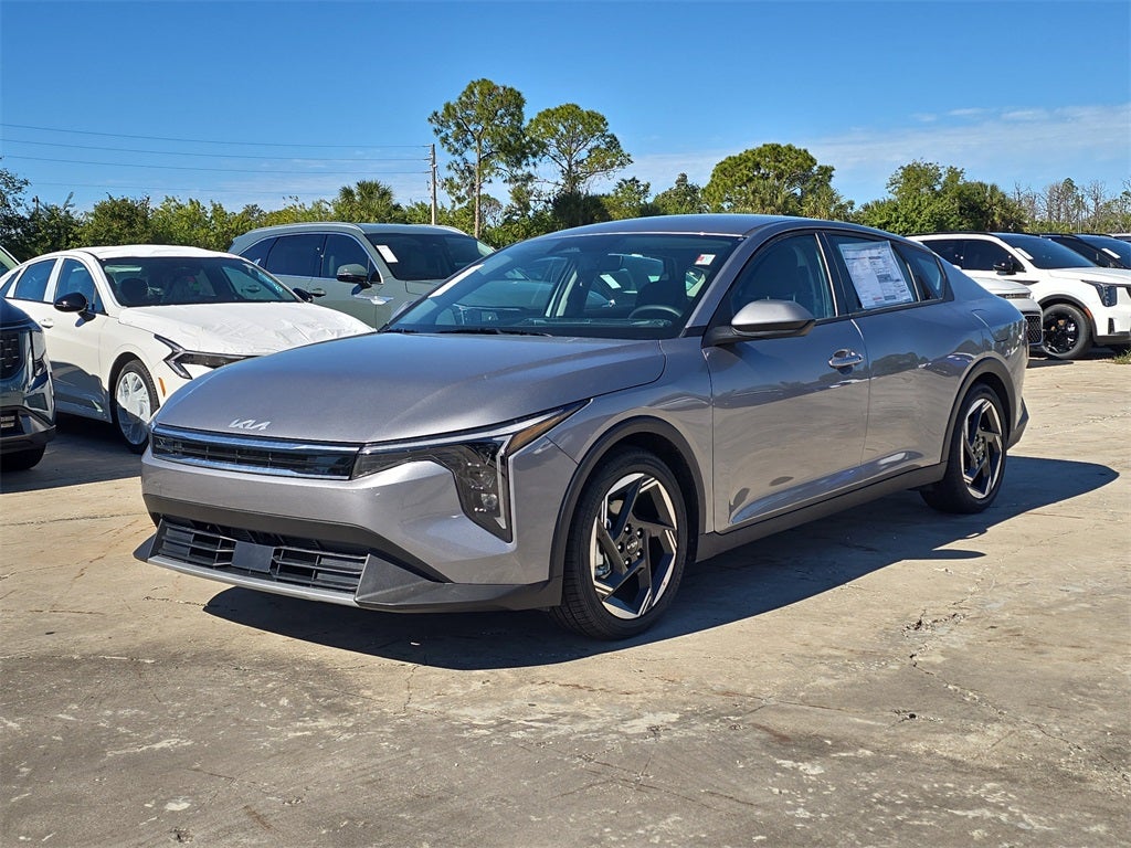 2026 Kia K4 EX