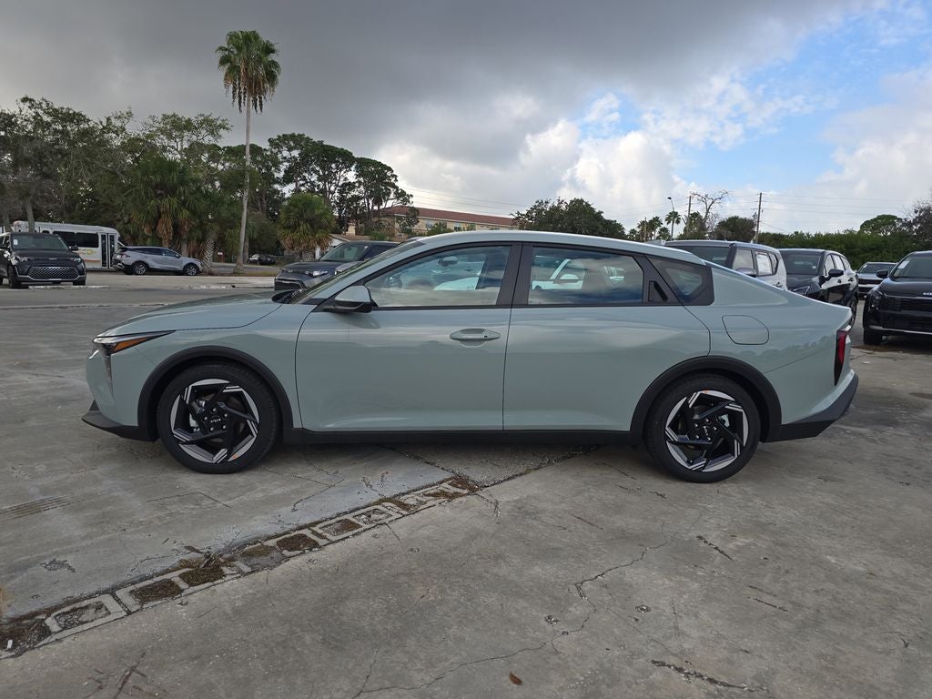 2025 Kia K4 EX