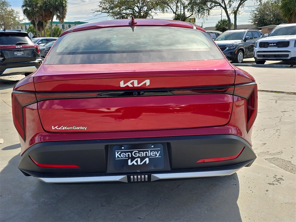2026 Kia K4 EX