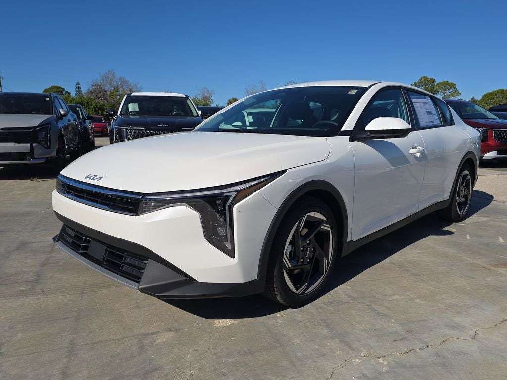 2026 Kia K4 EX
