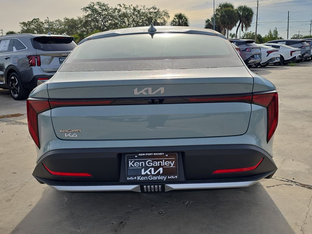 2025 Kia K4 EX
