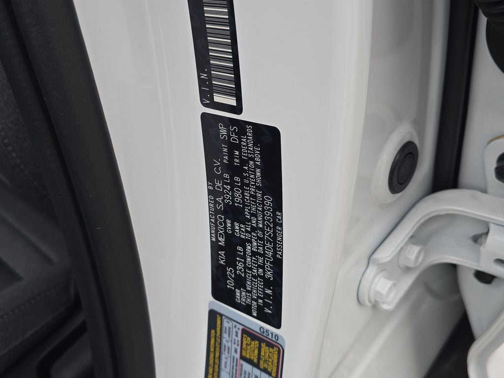 2025 Kia K4 EX