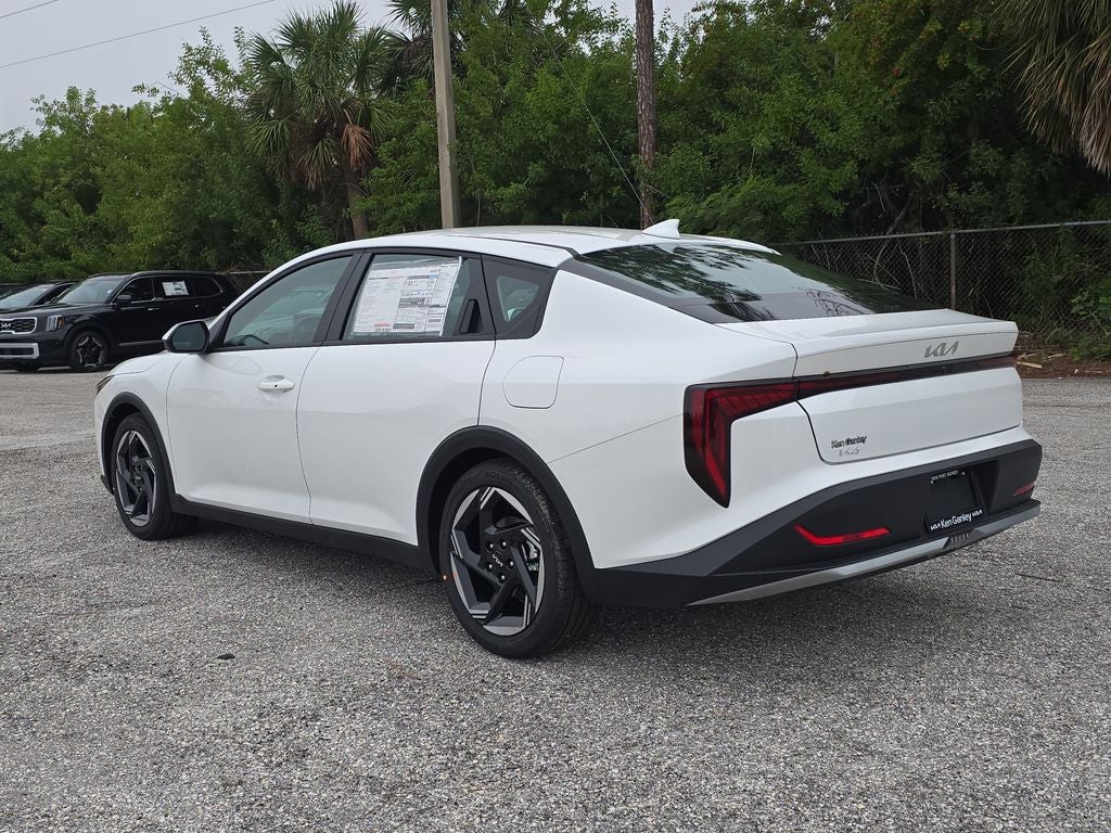 2025 Kia K4 EX
