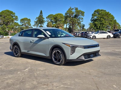 2025 Kia K4 EX