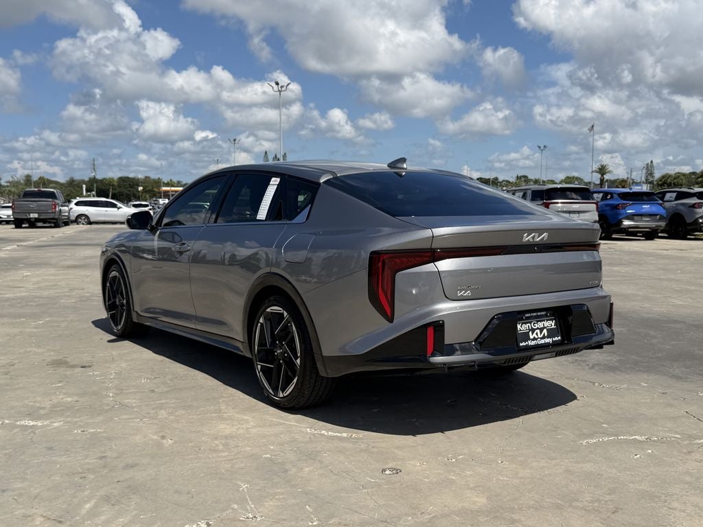2025 Kia K4 GT-Line