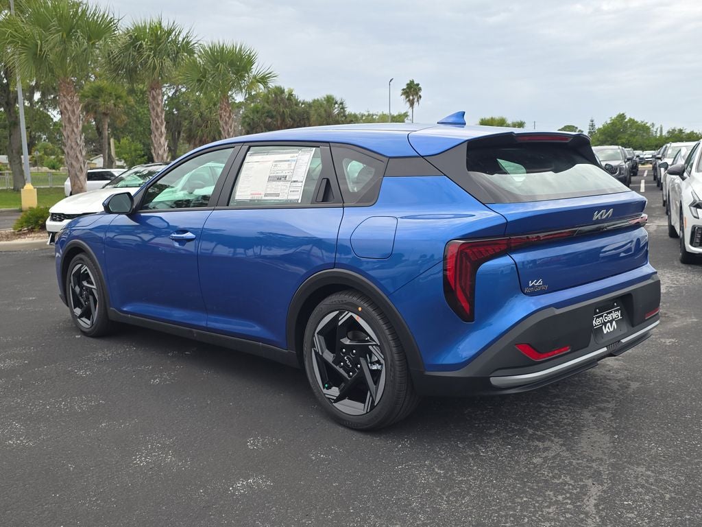 2026 Kia K4 EX