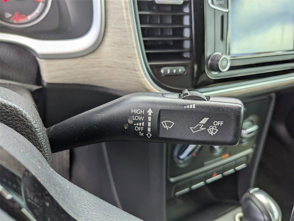 2018 Volkswagen Beetle 2.0T S