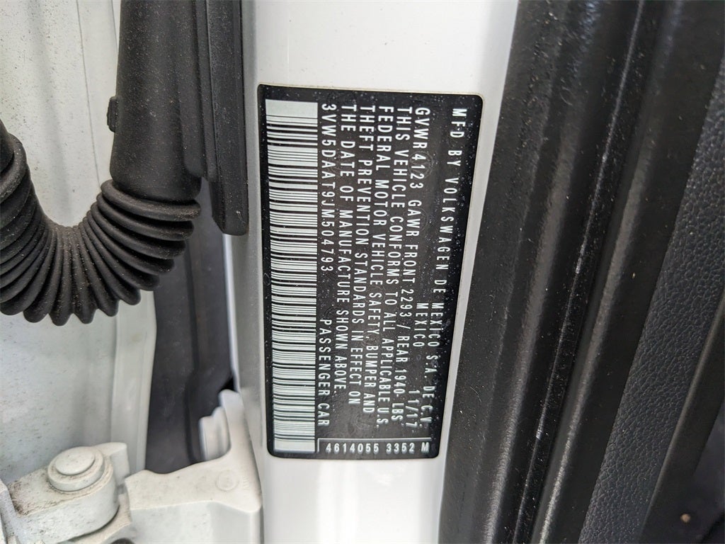 2018 Volkswagen Beetle 2.0T S