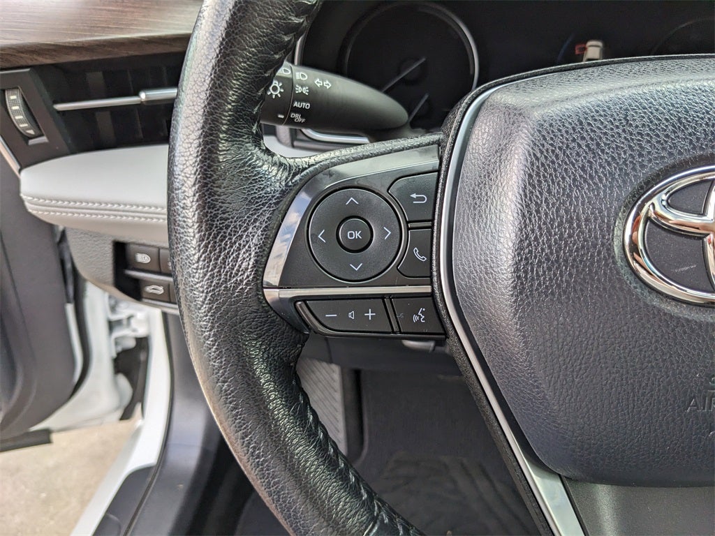 2019 Toyota Avalon Hybrid XLE Plus