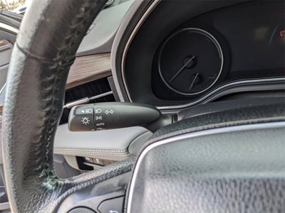 2019 Toyota Avalon Hybrid XLE Plus