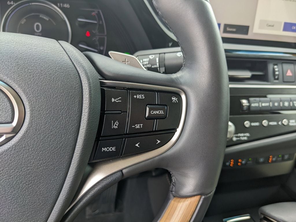 2024 Lexus ES 300h Luxury