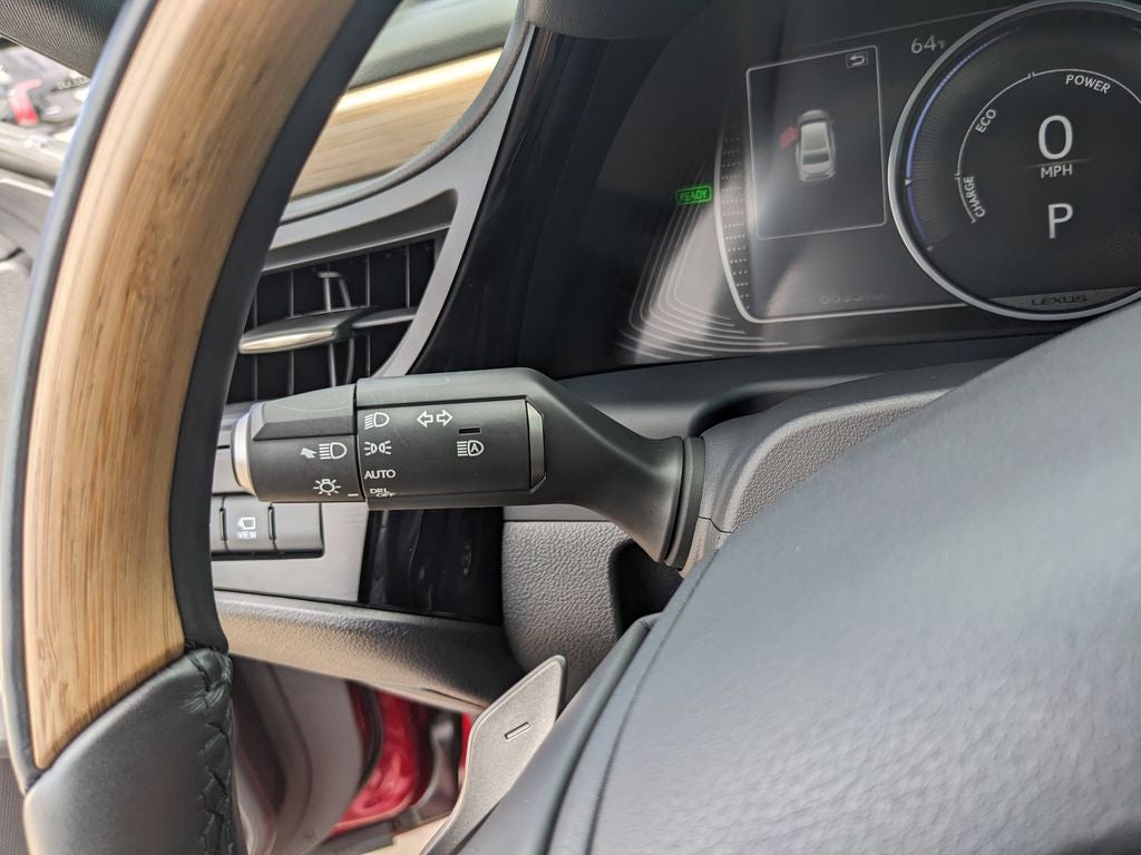 2024 Lexus ES 300h Luxury