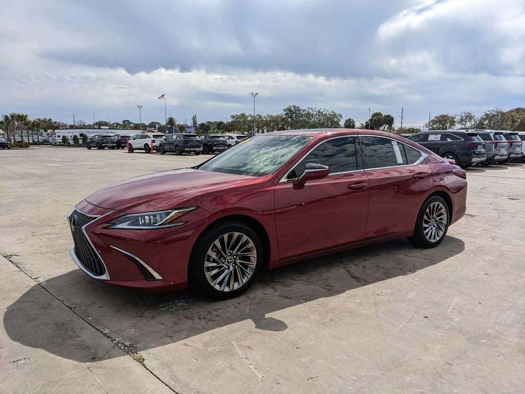 2024 Lexus ES 300h Luxury