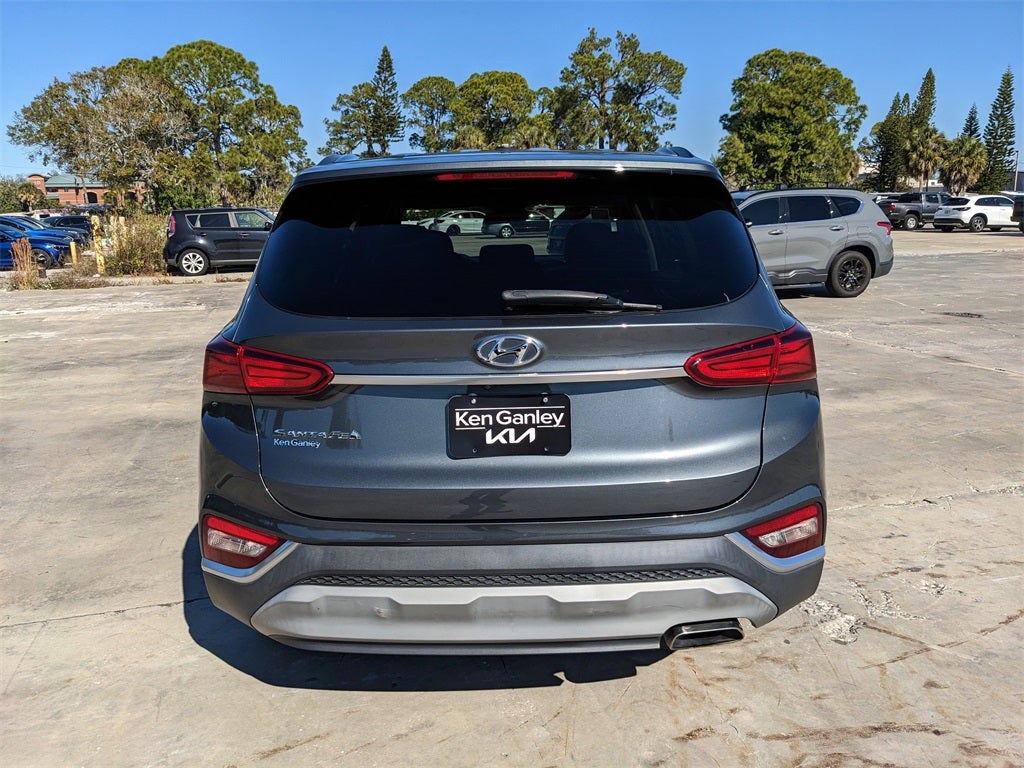2020 Hyundai Santa Fe SE