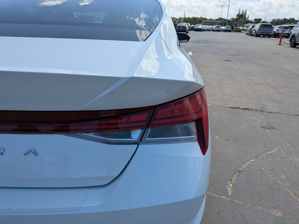 2022 Hyundai Elantra SEL