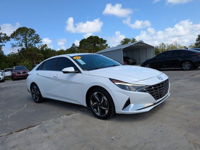 2022 Hyundai Elantra SEL