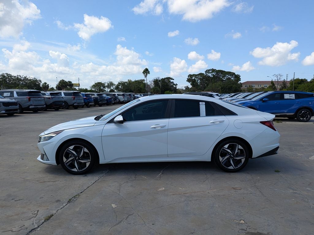 2022 Hyundai Elantra SEL