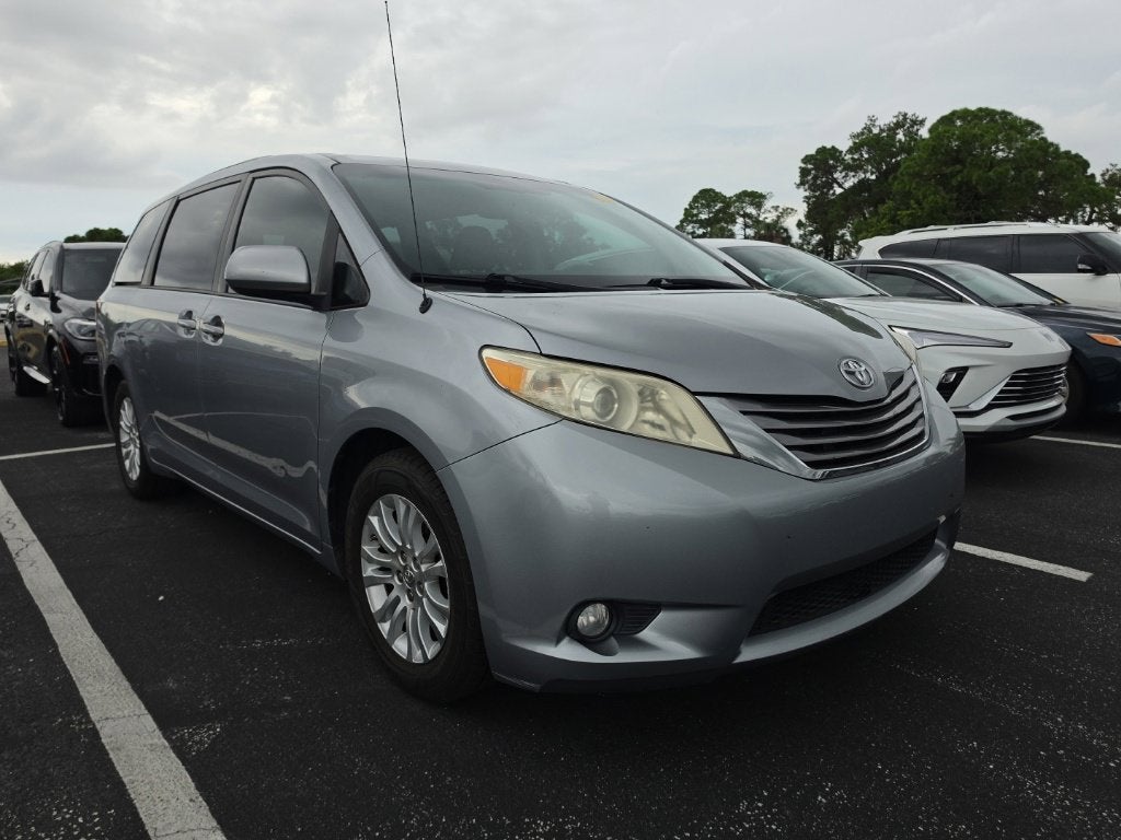 2013 Toyota Sienna