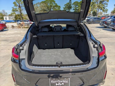 2025 BMW X4 xDrive30i