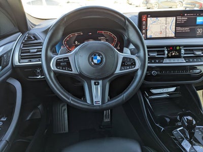2025 BMW X4 xDrive30i