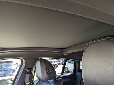 2025 BMW X4 xDrive30i