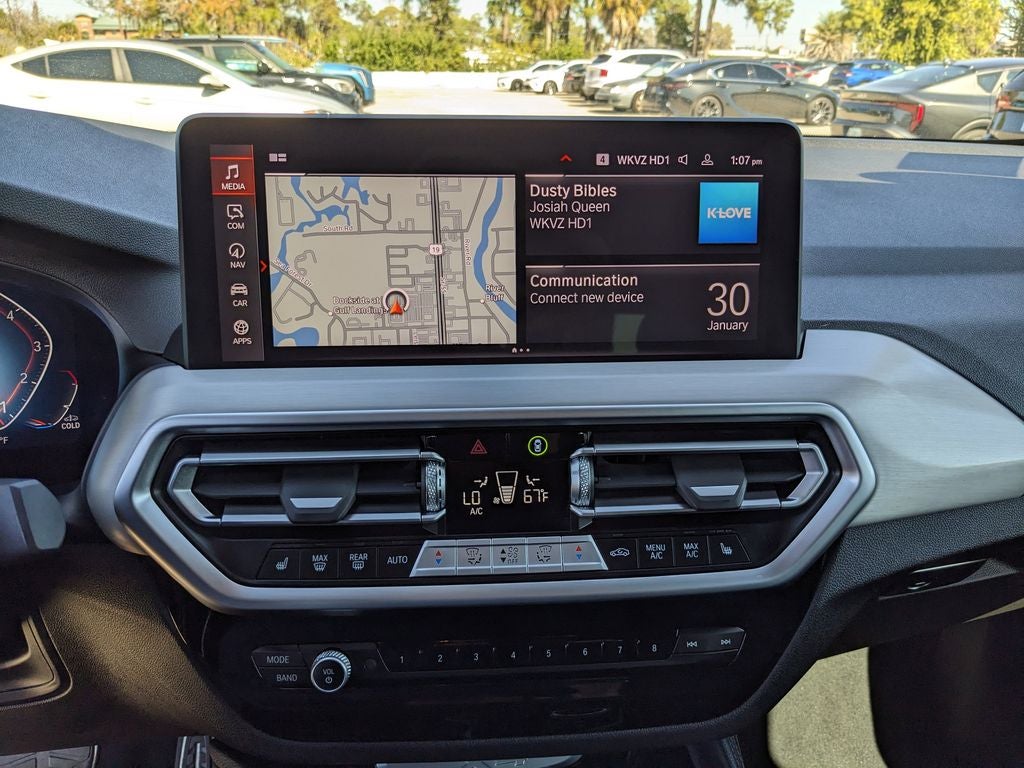 2025 BMW X4 xDrive30i