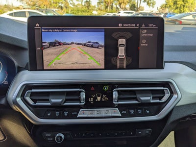 2025 BMW X4 xDrive30i