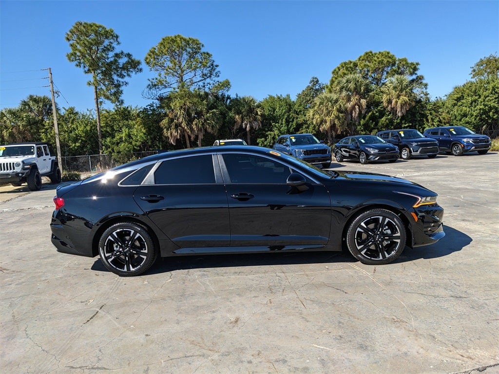 2024 Kia K5 GT-Line