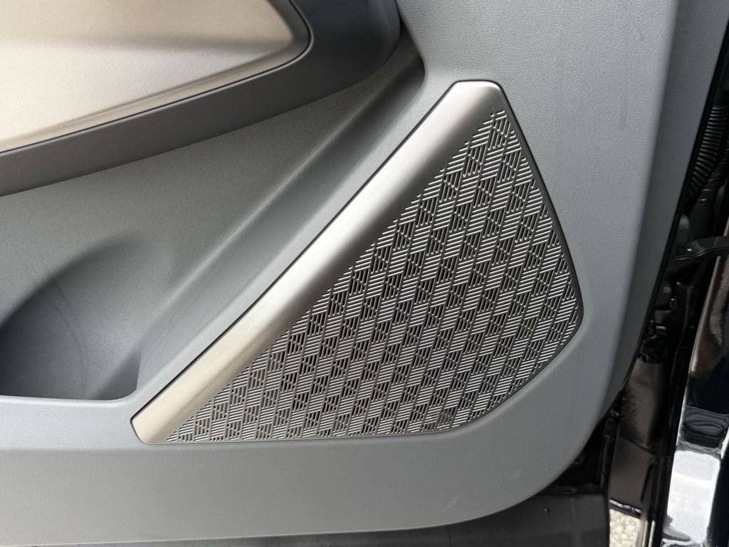 2026 Kia EV9 Light