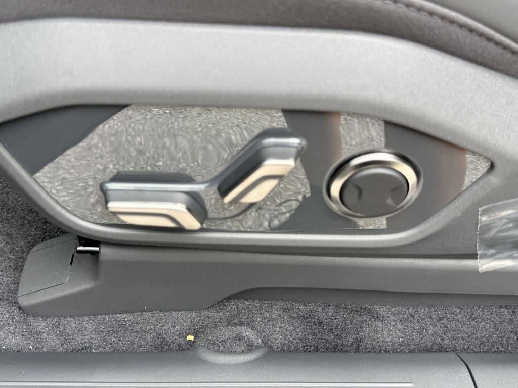 2026 Kia EV9 Light