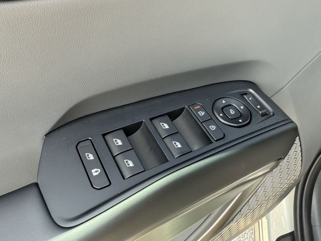 2026 Kia EV9 Light