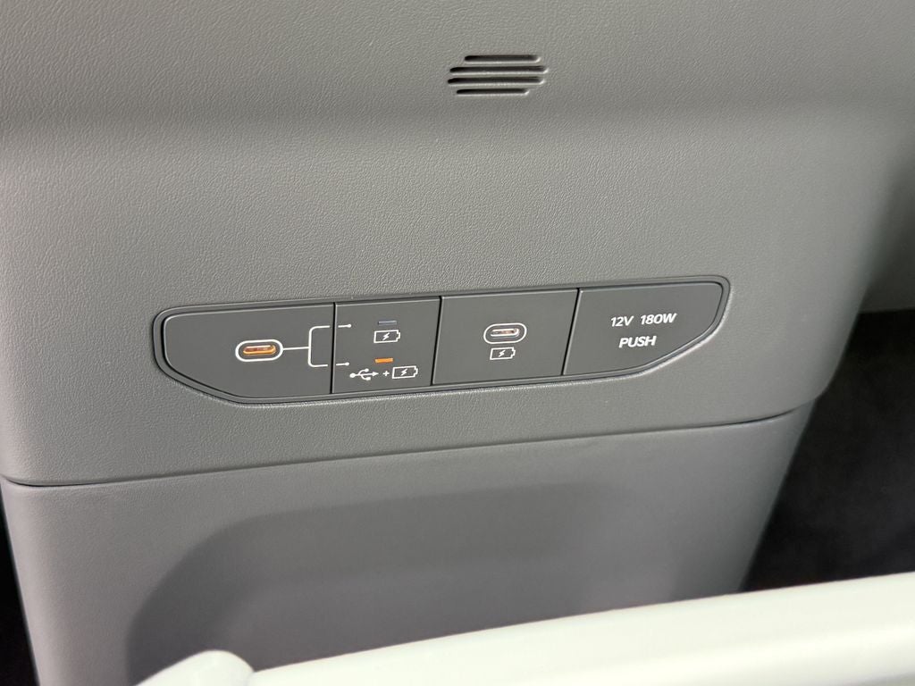 2026 Kia EV9 Light