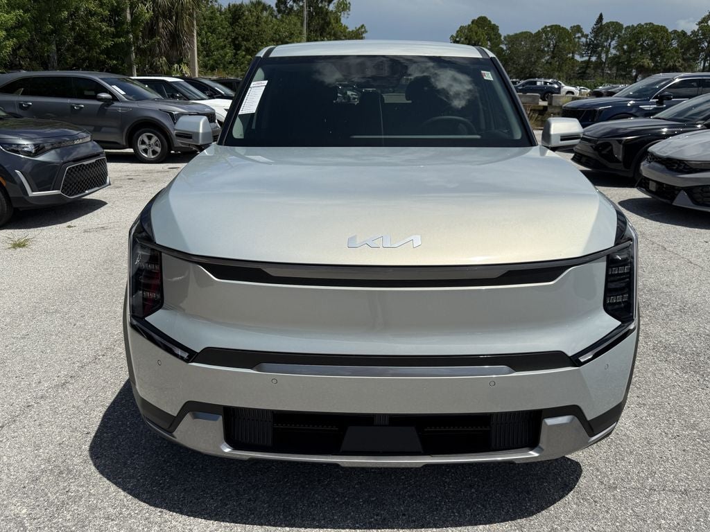 2026 Kia EV9 Light