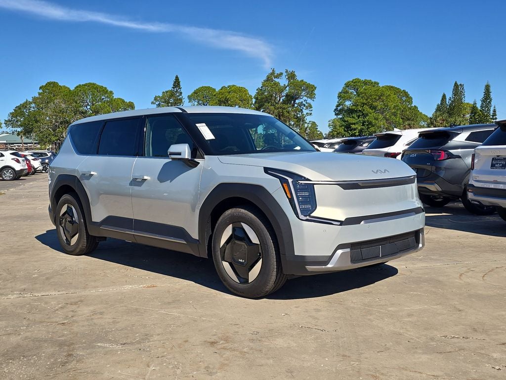 2026 Kia EV9 Light