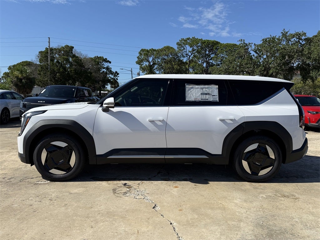 2026 Kia EV9 Light