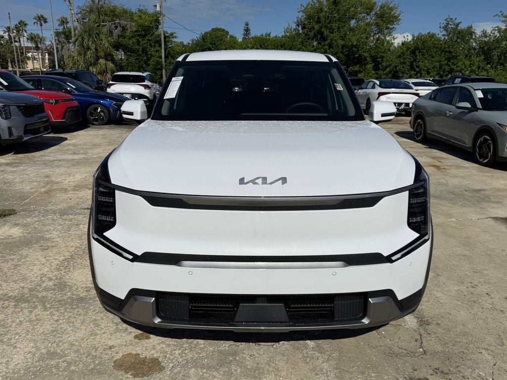 2026 Kia EV9 Light