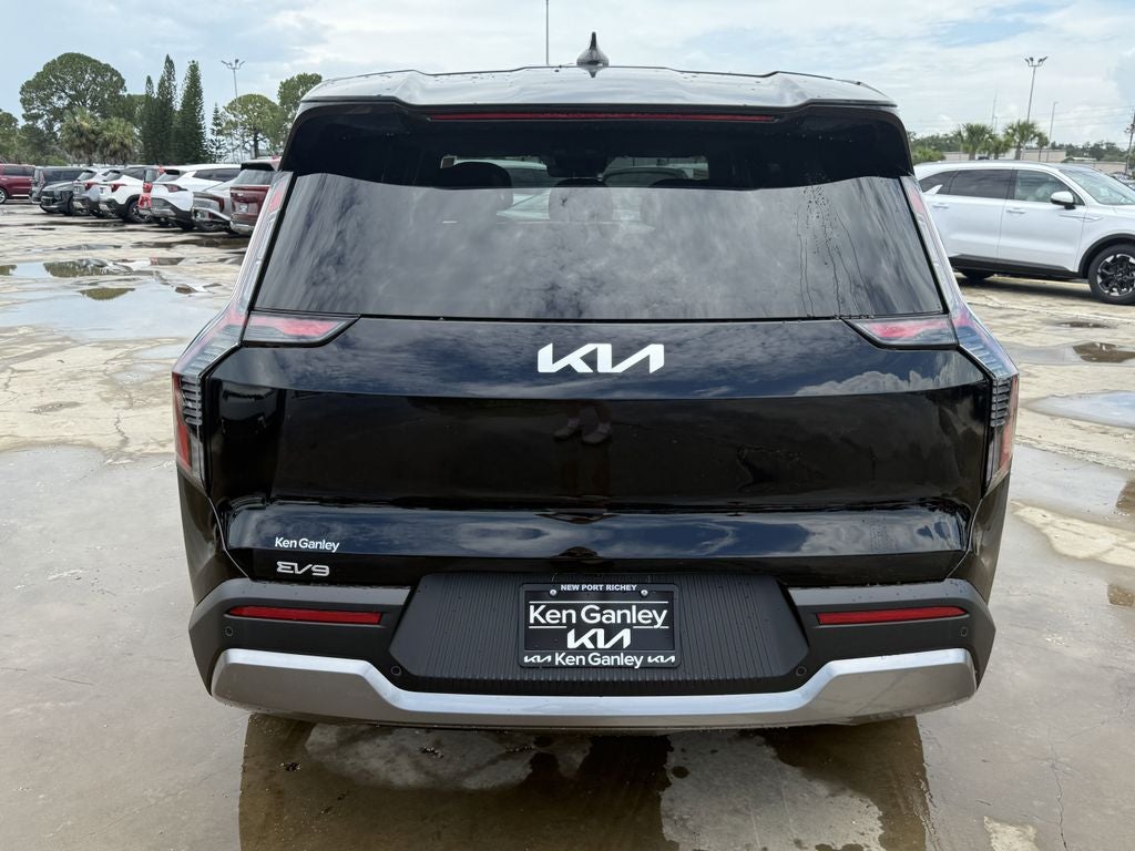 2026 Kia EV9 Light