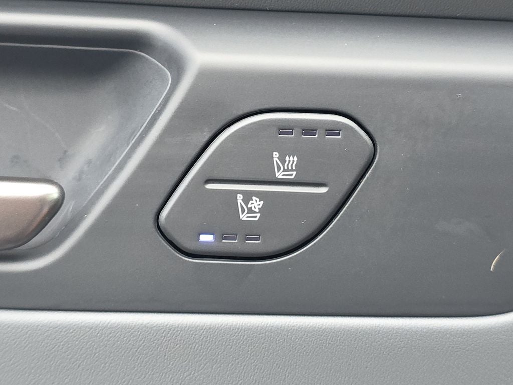 2026 Kia EV9 Light Long Range