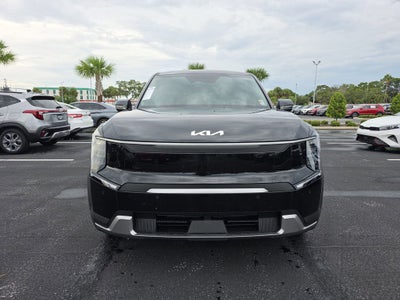 2026 Kia EV9 Light Long Range
