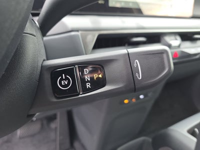 2026 Kia EV9 Light Long Range