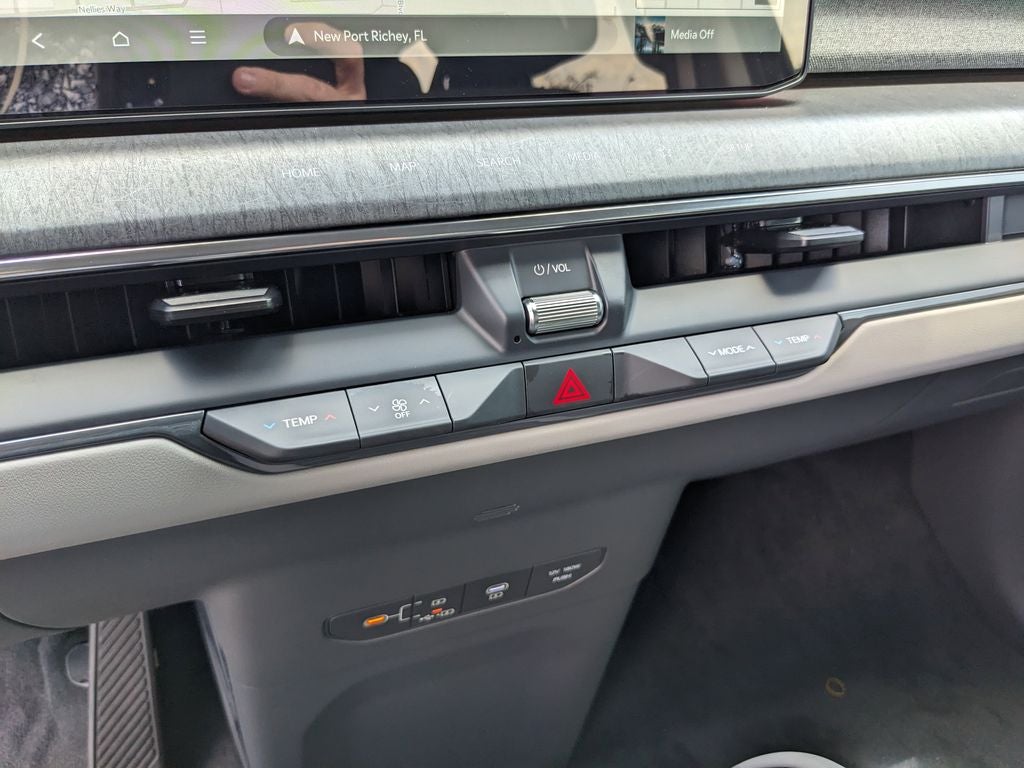 2026 Kia EV9 Land