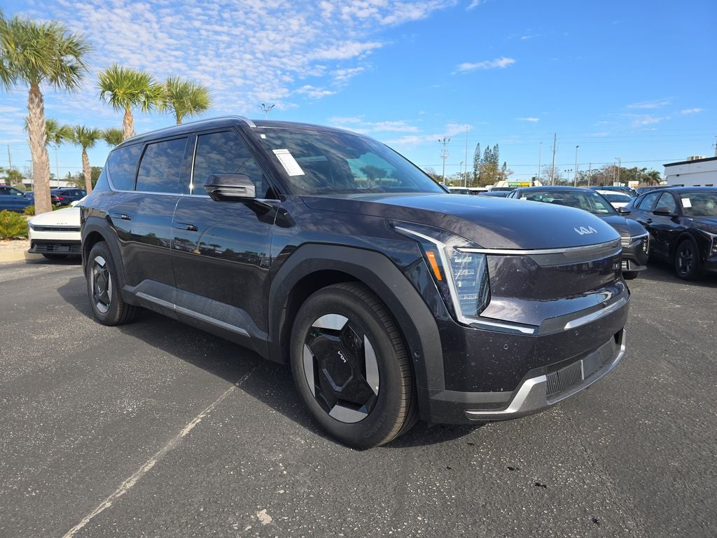 2026 Kia EV9 Wind
