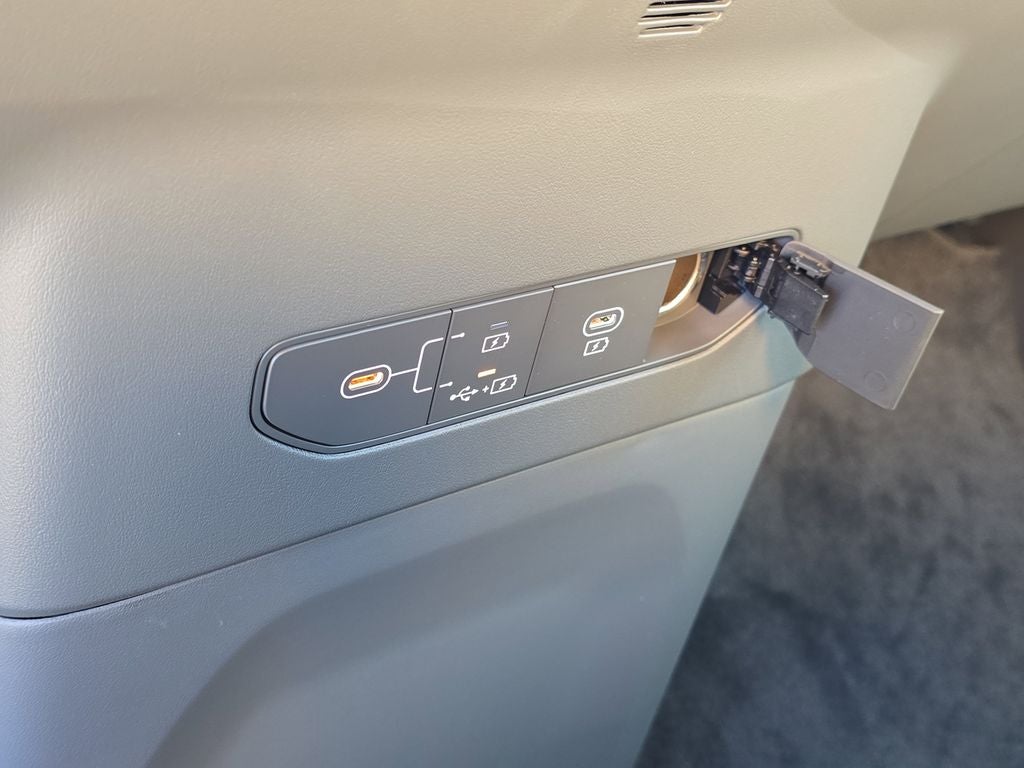 2026 Kia EV9 Wind