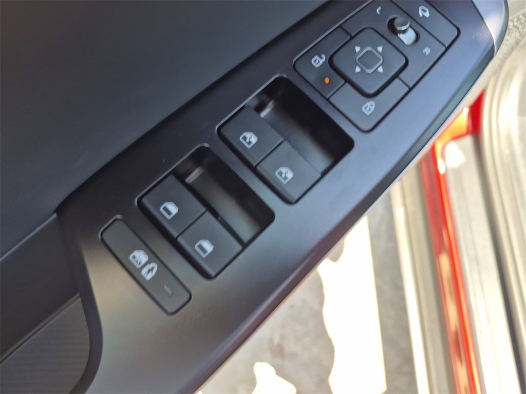 2025 Kia EV6 Light