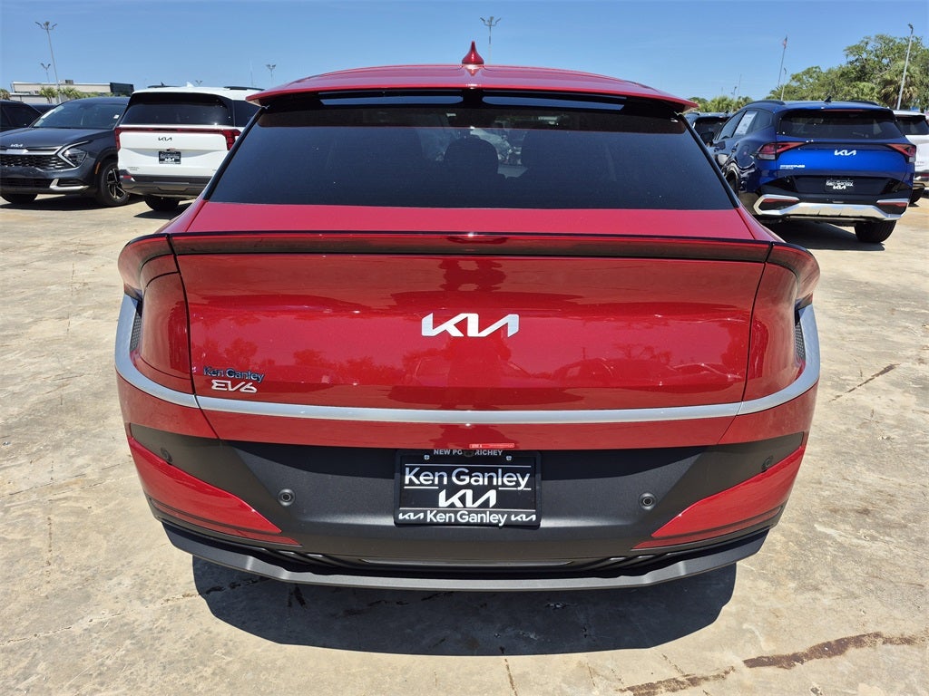 2025 Kia EV6 Light