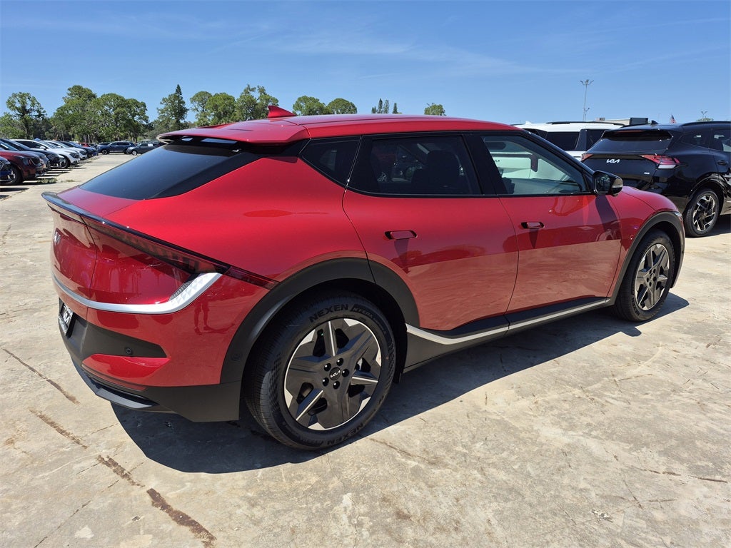 2025 Kia EV6 Light
