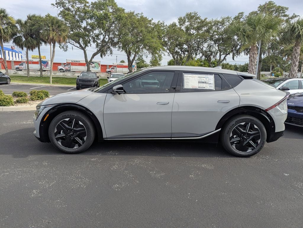 2026 Kia EV6 Wind